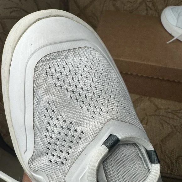On The Roger Spin Athletic Shoes Men's Size 7 White Jungle (VGC)‎ Used